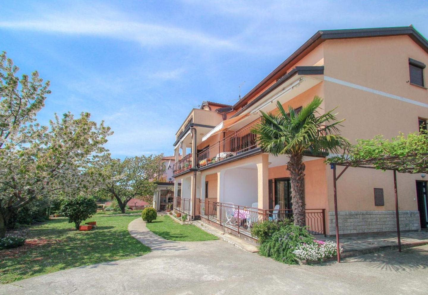 Apartments Maria Novigrad Istria Buitenkant foto